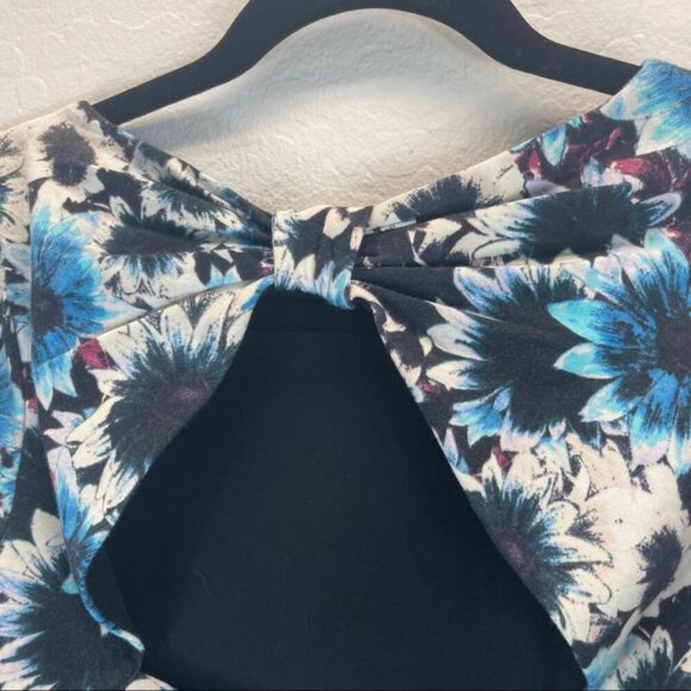 Guess Blue‎ Daisy Bow Back Mini Dress - Picture 9 of 13
